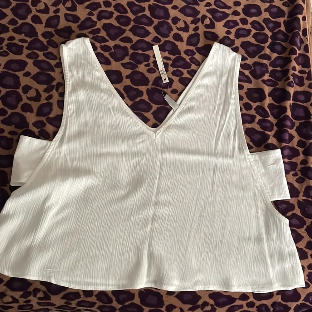 ASOS ivory/ white top, size 10,new